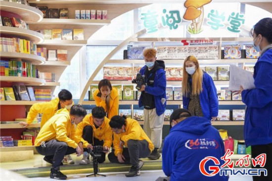 36小时极创赛开机:光影之美炫动指尖阳光